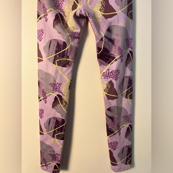 Athleta Kids Purple Patterned Leggings XM/14 Seamless Casual Stretch Activewear - Picture 14 of 16